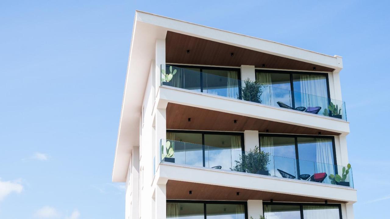 Welcomely - Seamphony Apartment *